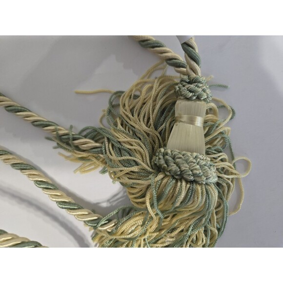 Vintage Decorative Tassel with‎ Braided Rope Green & Gold - Picture 2 of 3